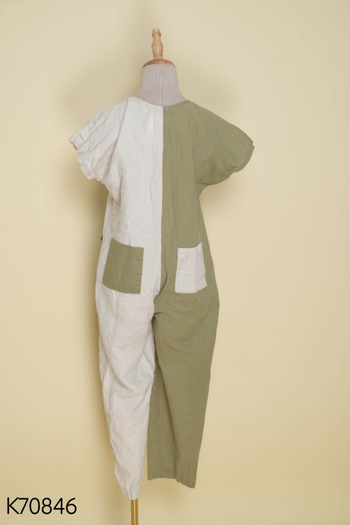 Jumpsuits linen be phối xanh