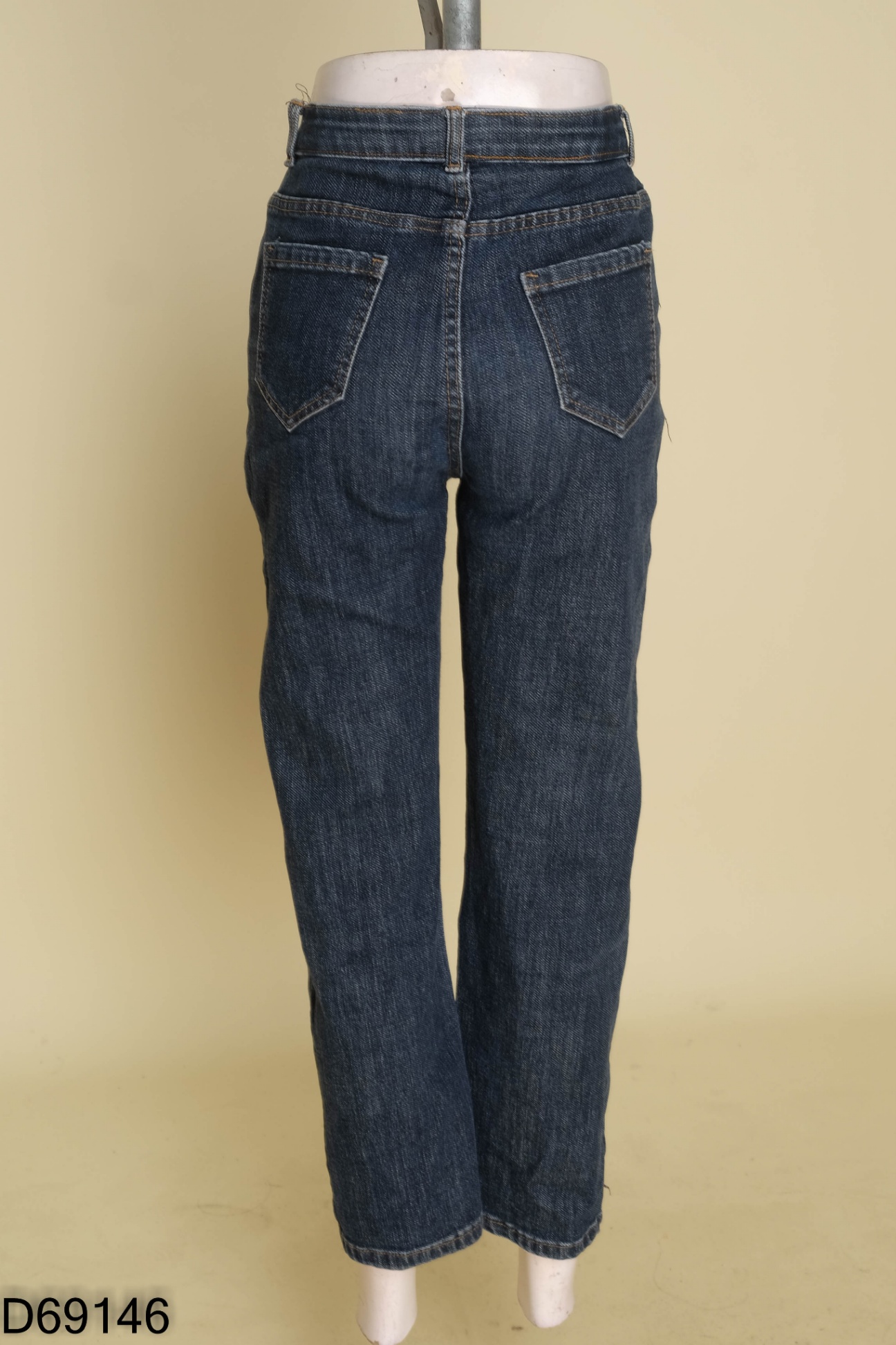 Quần jeans trơn xanh đen