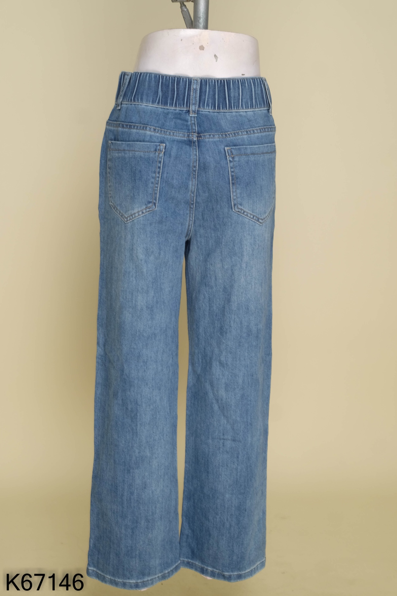 Quần jeans xanh trơn 2 cúc