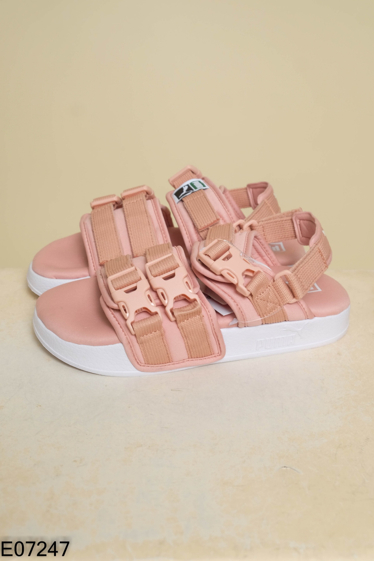 NEWTAG Sandals PUMA hồng