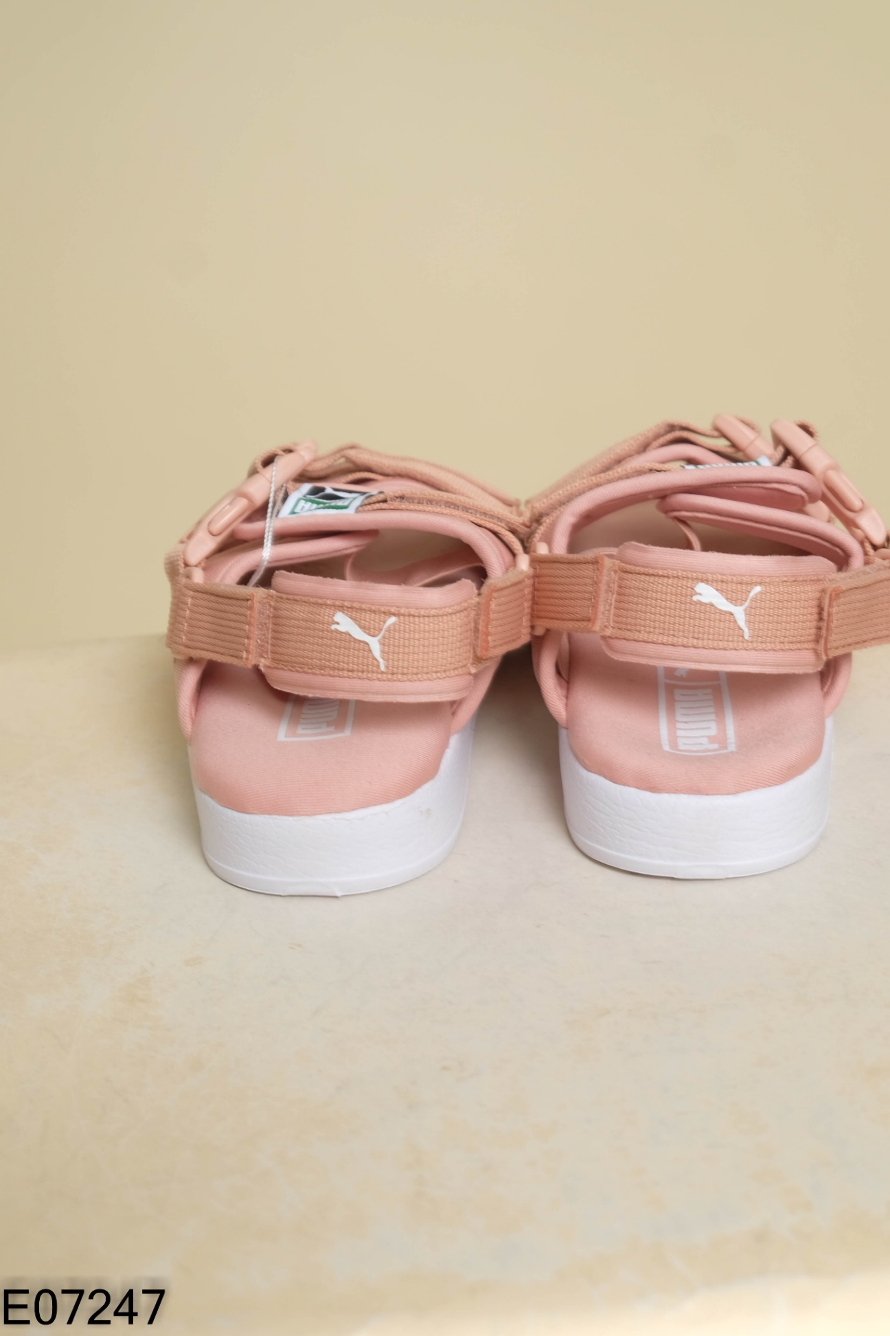 NEWTAG Sandals PUMA hồng