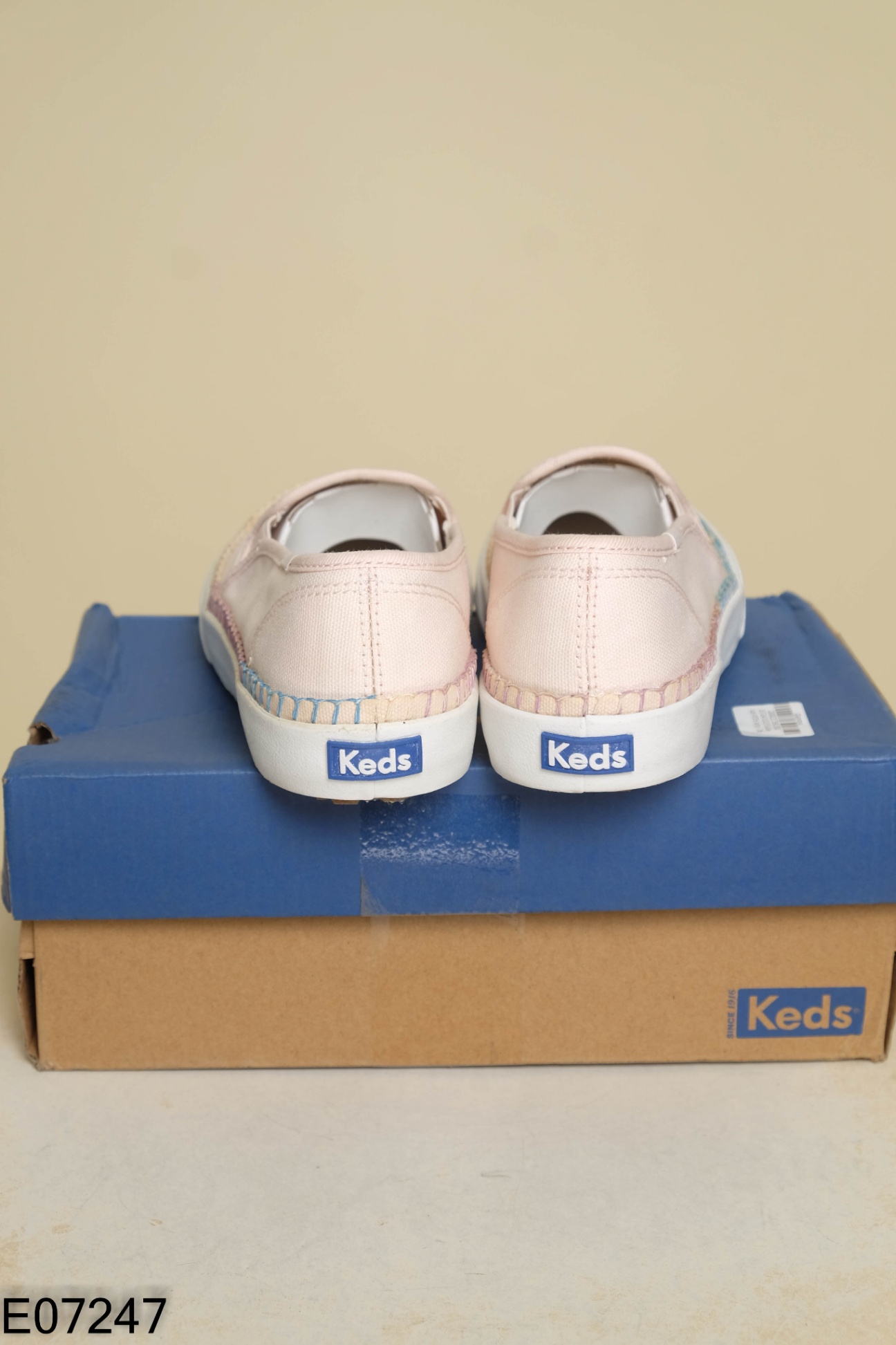 Giày lưới KEDS hồng