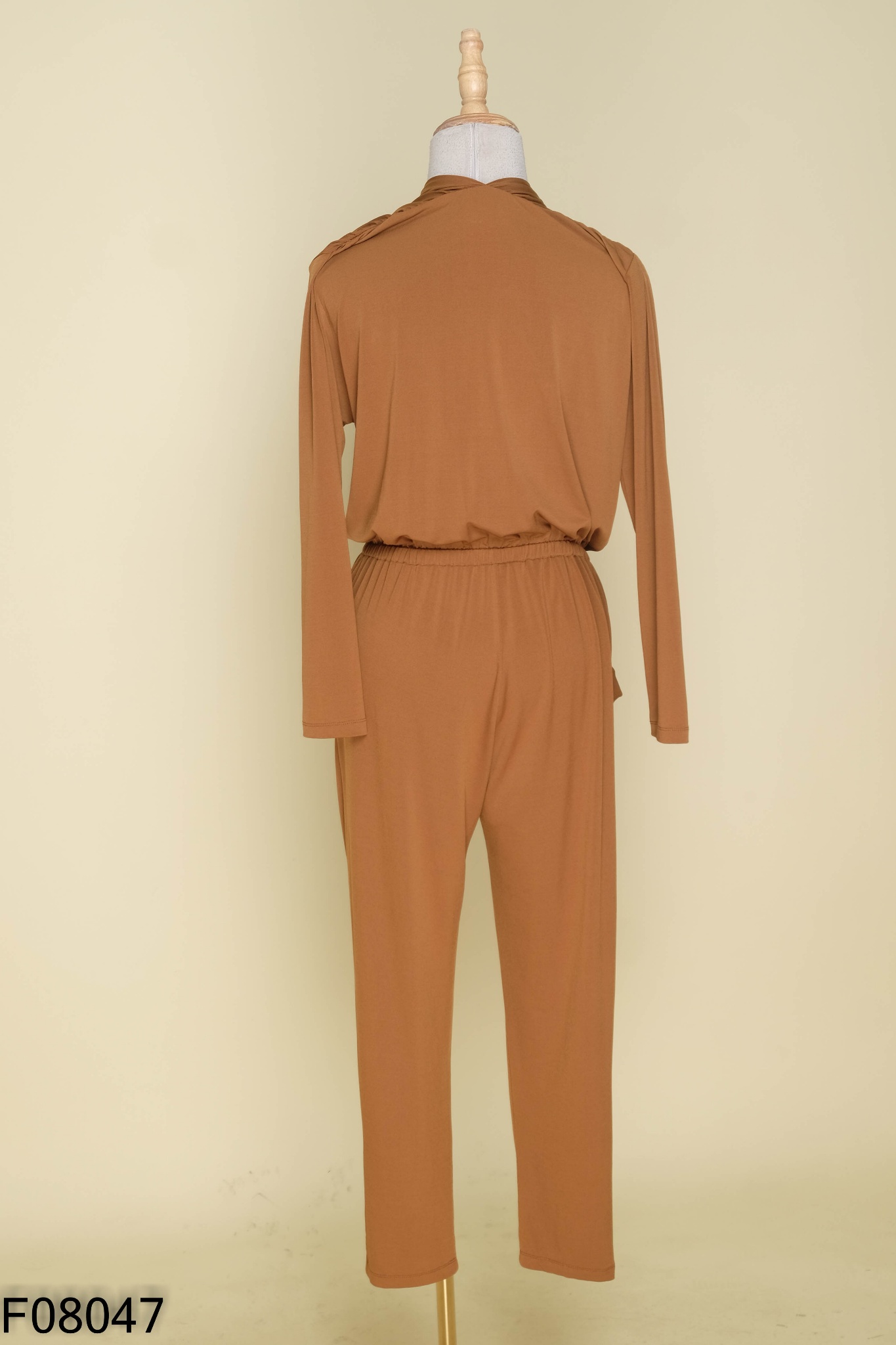 Jumpsuit nâu trơn