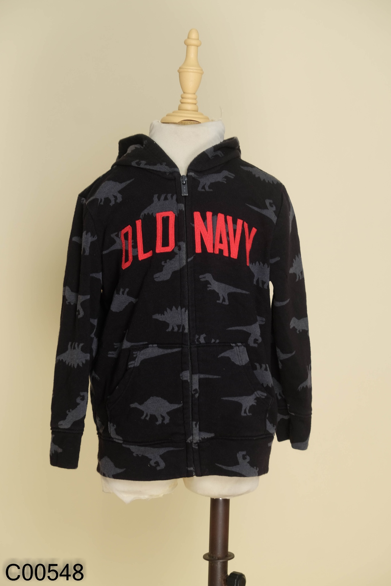 Áo khoác OLD NAVY đen chữ đỏ KIDS