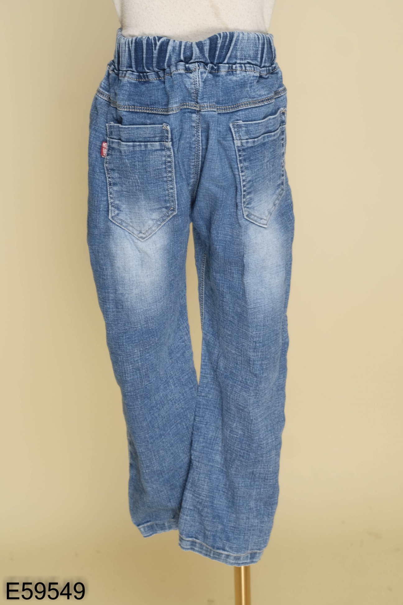 Quần jeans xanh họa tiết KIDS