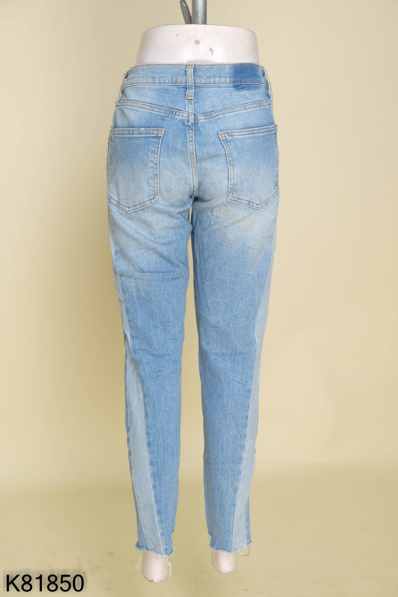 Quần jeans xanh ZARA gân giữa