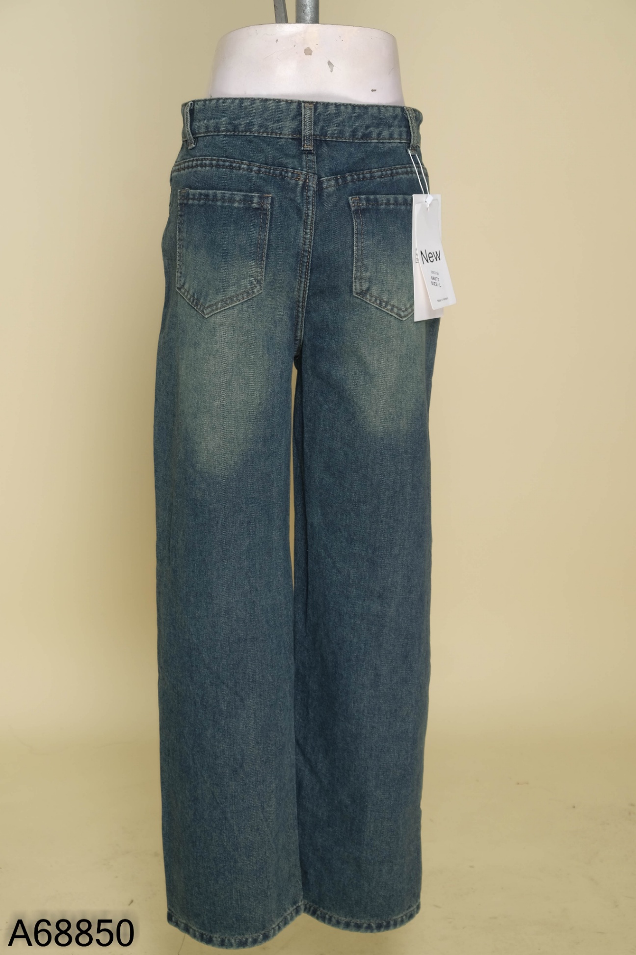 NEWTAG Quần jeans xanh túi ngang