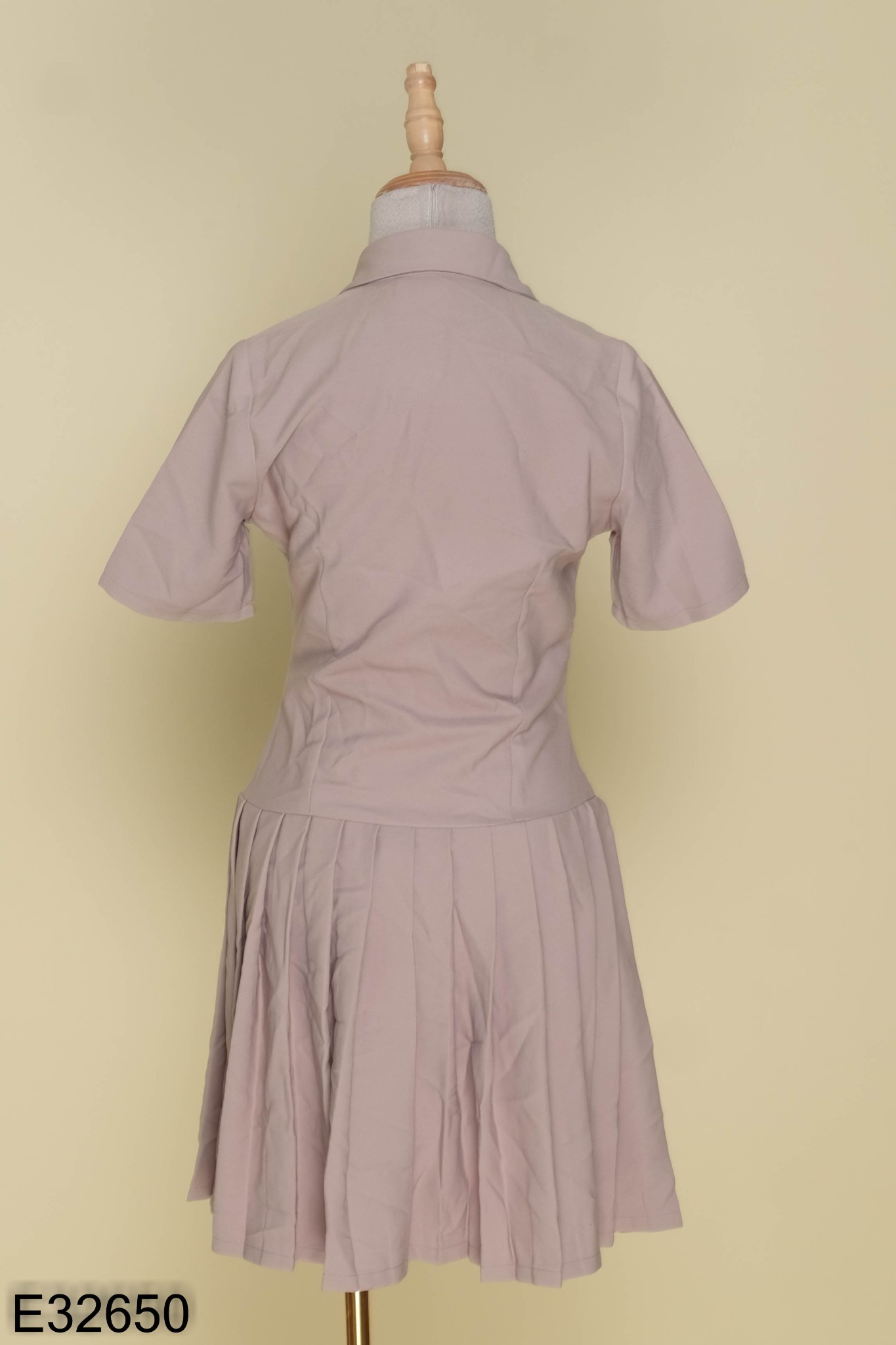 Váy nhỡ xanh rêu cổ vest