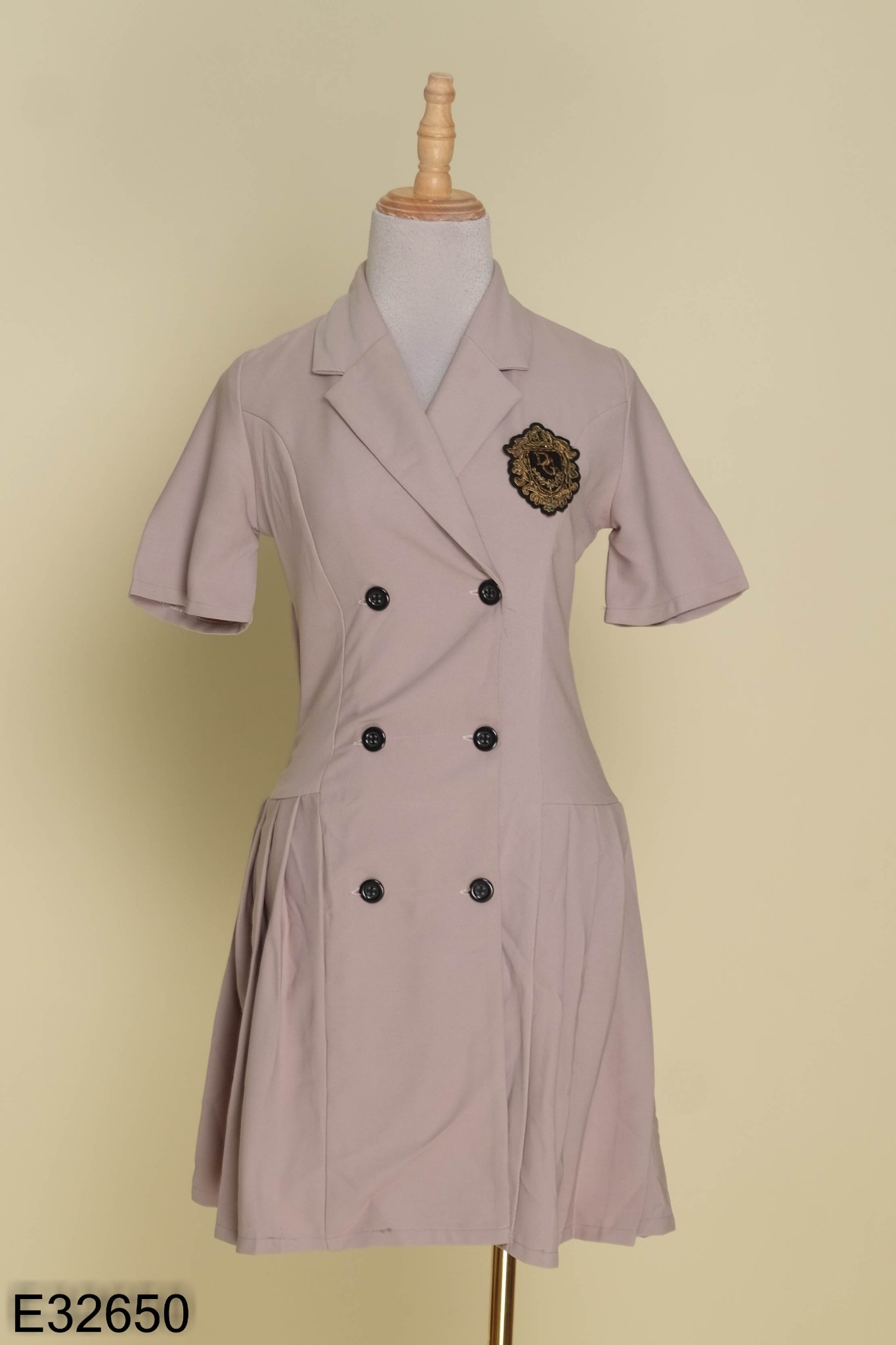 Váy nhỡ xanh rêu cổ vest
