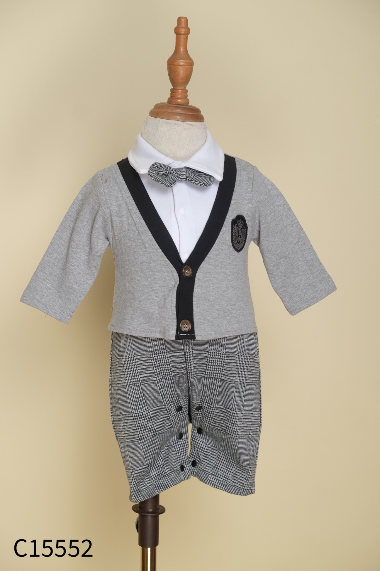 Bodysuit ghi kẻ đen cổ trắng KIDS (0-3M)