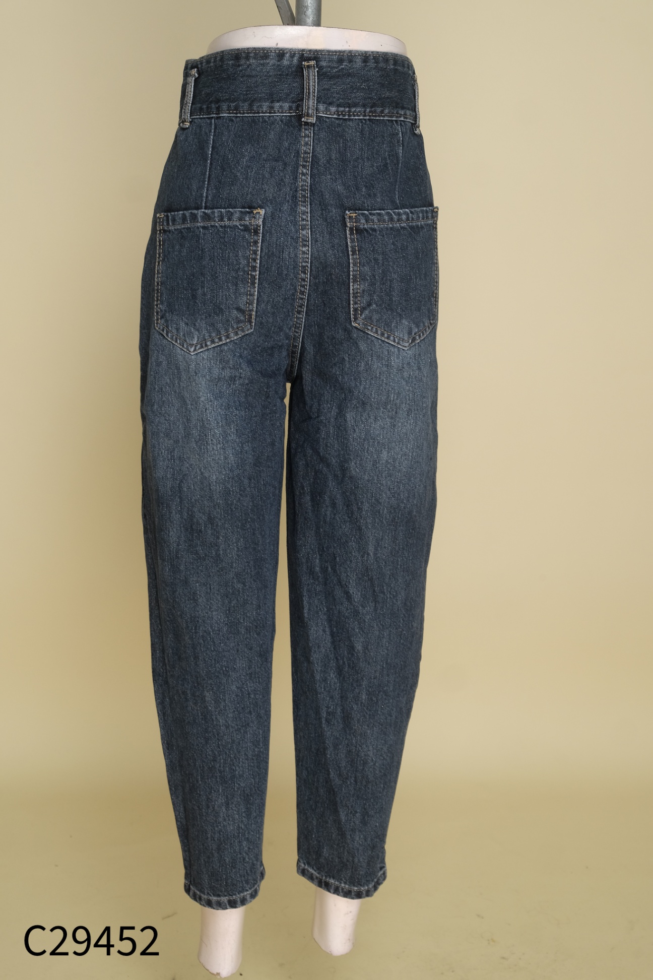 Quần jeans xám đen