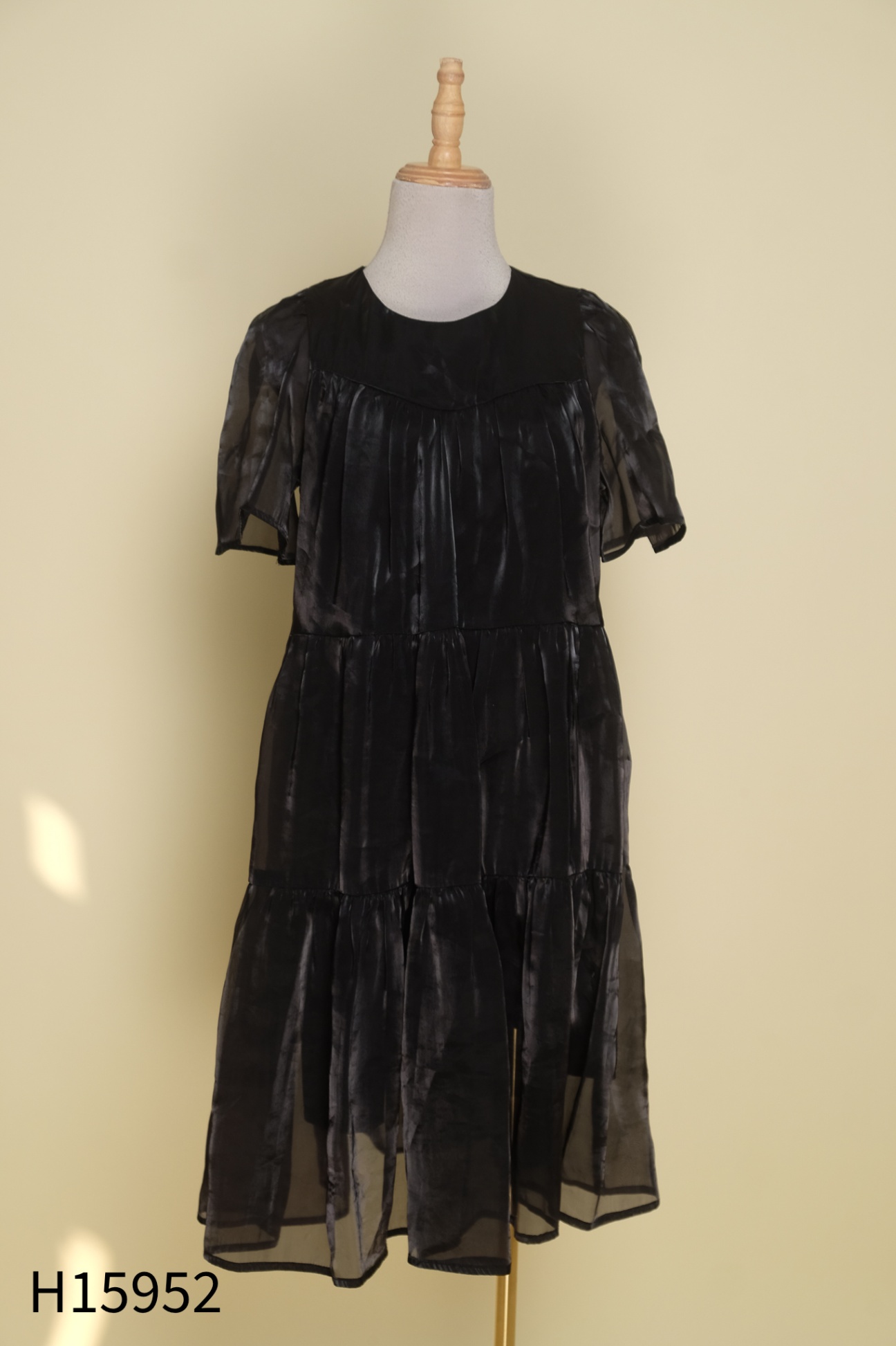 Váy babydoll CUNNIE STORE organza đen