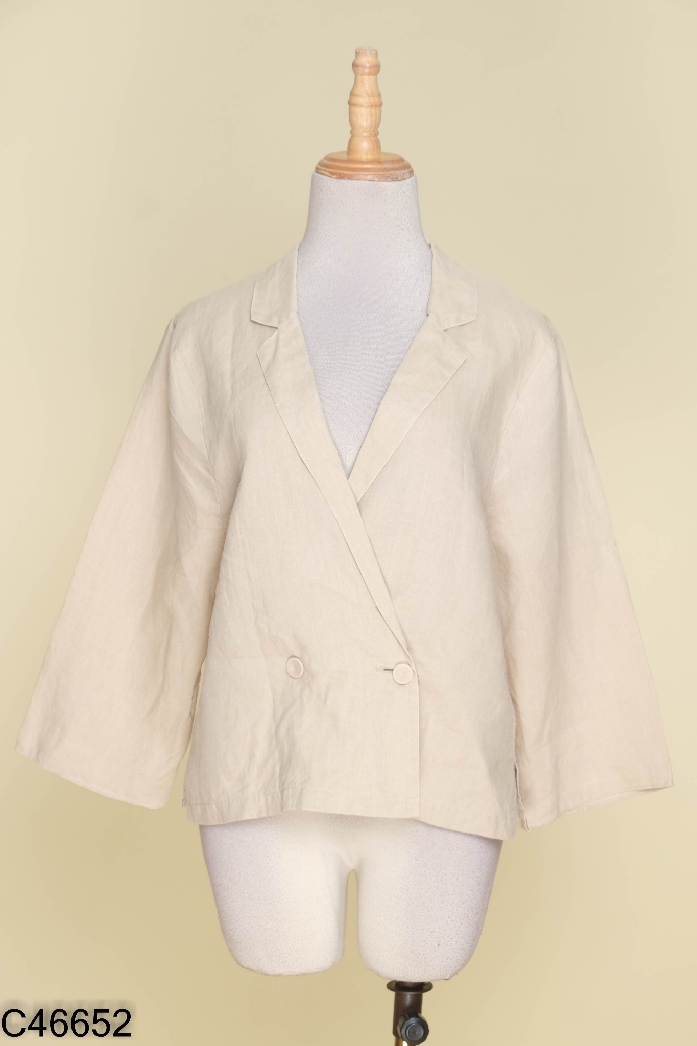 Áo linen be trơn cổ vest