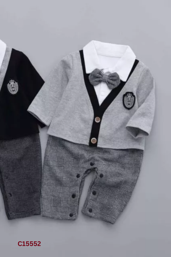 Bodysuit ghi kẻ đen cổ trắng KIDS (0-3M)