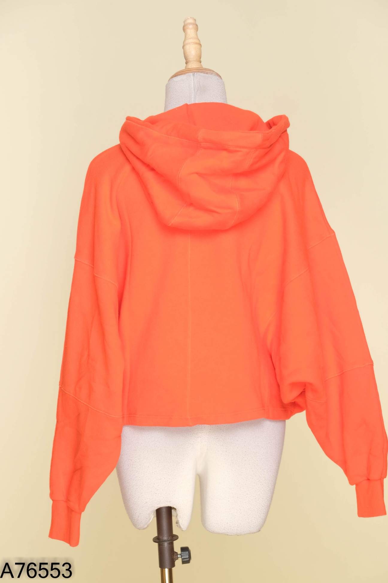 Áo hoodie ZAEEA đỏ ngắn