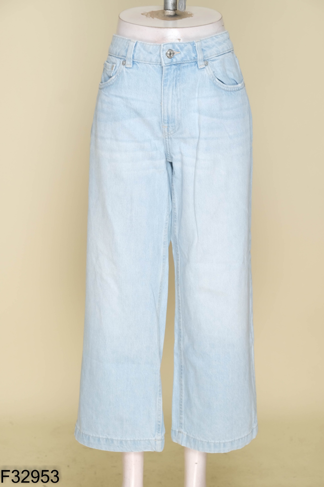 Quần jeans MANGO jeans xanh sáng