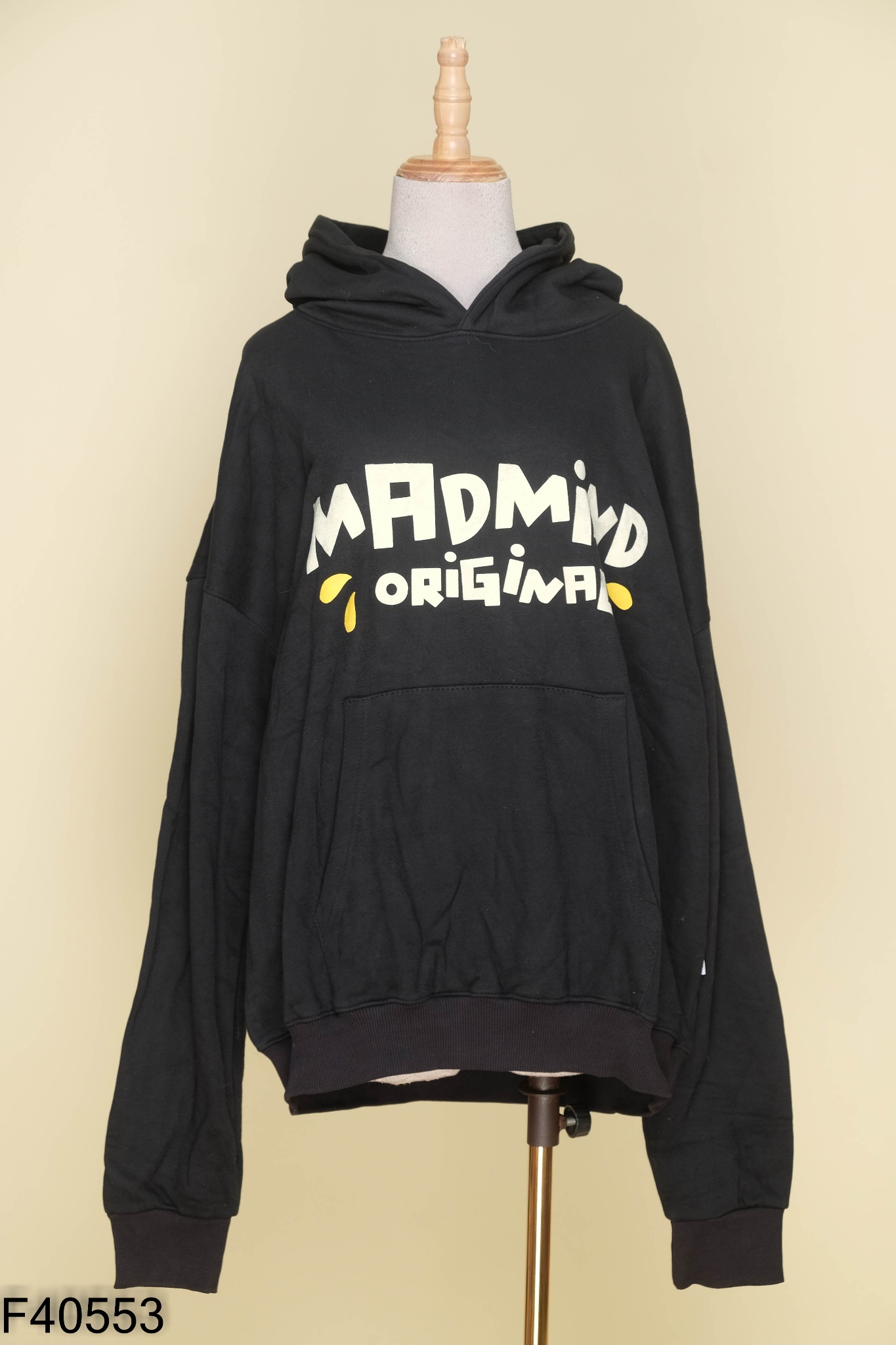 NEWTAG áo hoodie MADMIND đen họa tiết