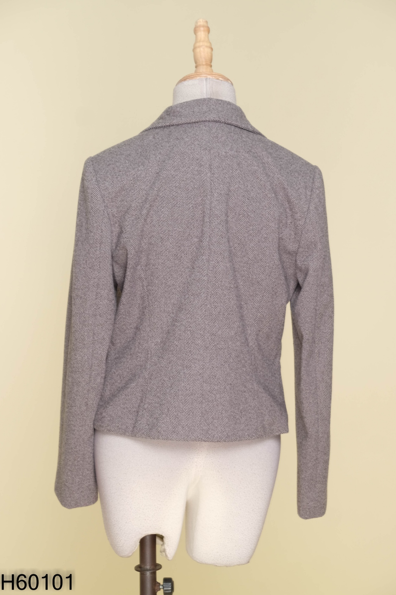 Áo blazer ILU dạ ghi