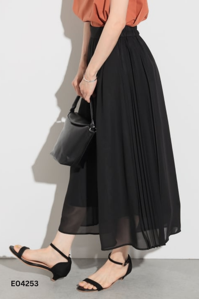 Quần culottes đen dập ly