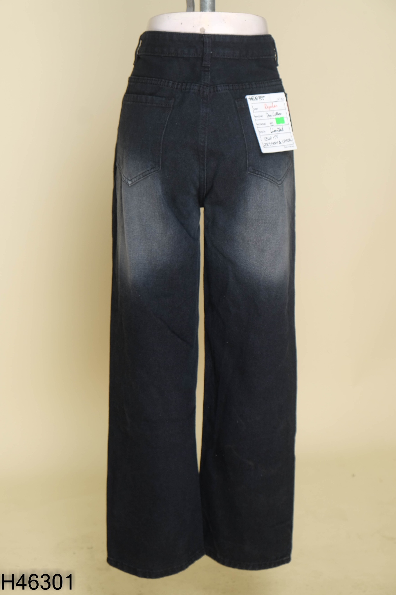 Quần jeans đen sọc trắng