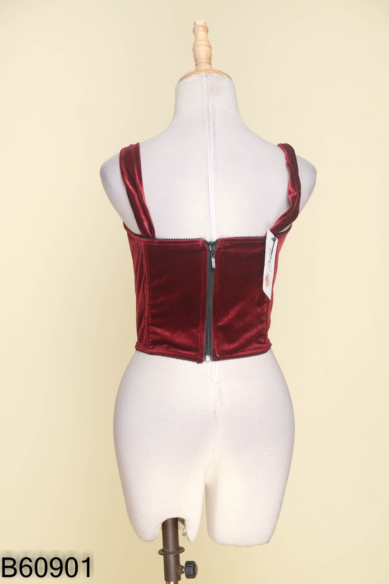 Corset nhung đỏ đan dây