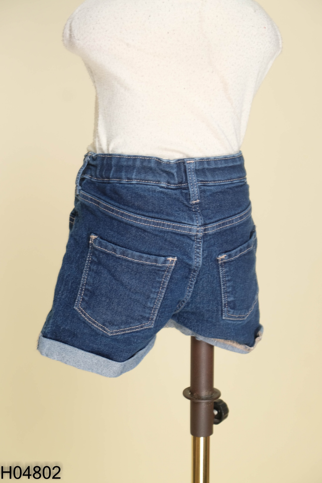 Quần shorts jeans HM xanh KIDS