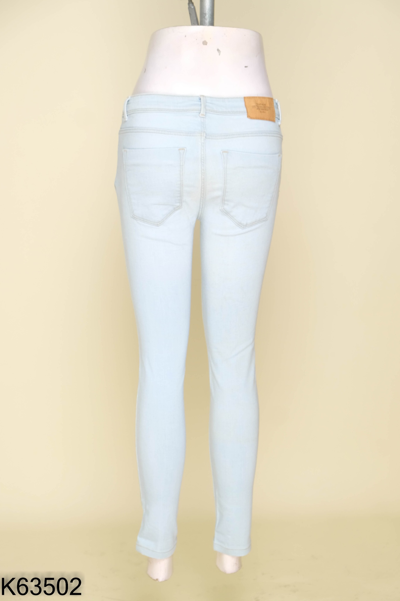 Quần skinny jeans ZARA xanh nhạt