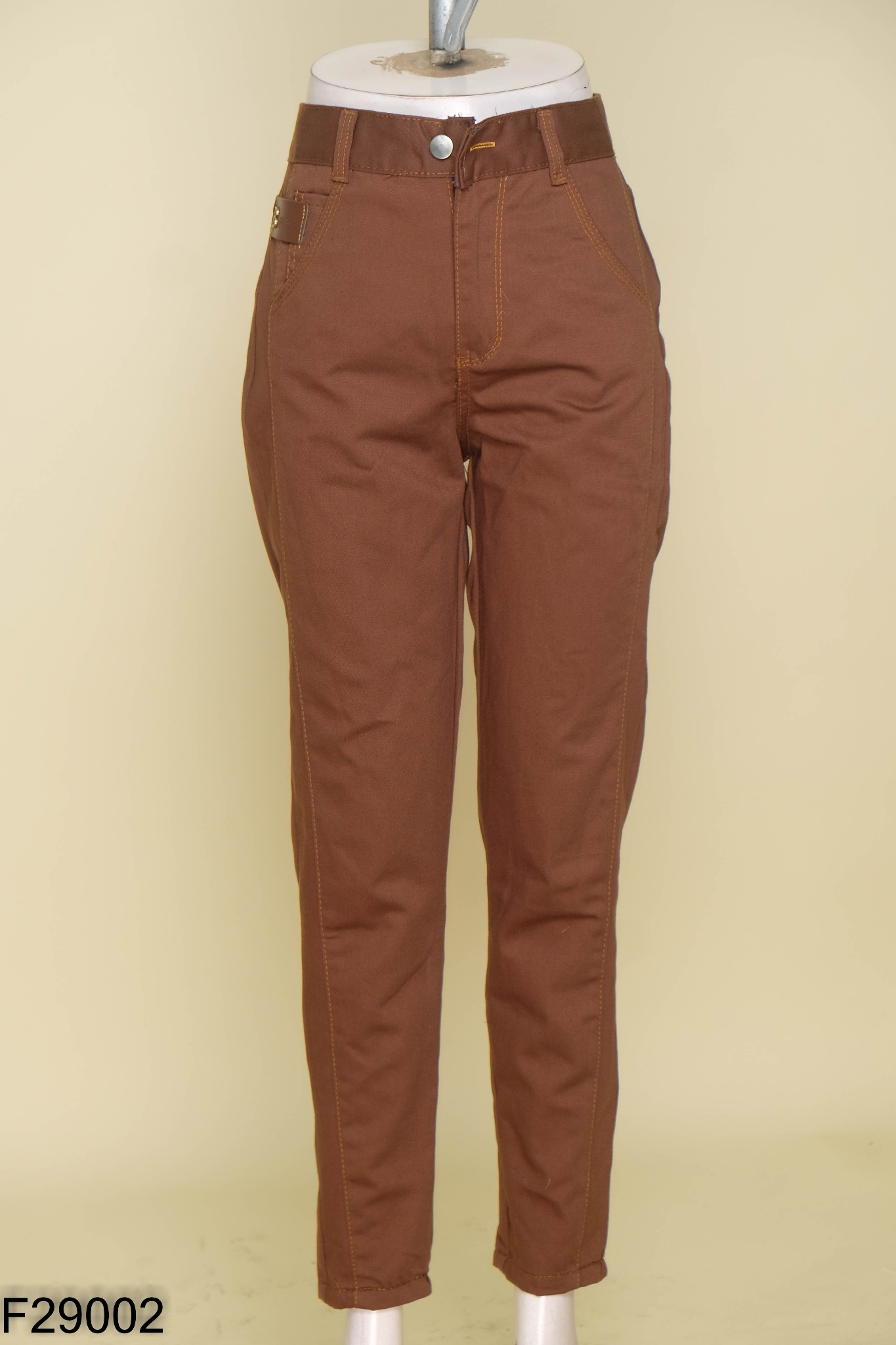 Quần jeans nâu trơn