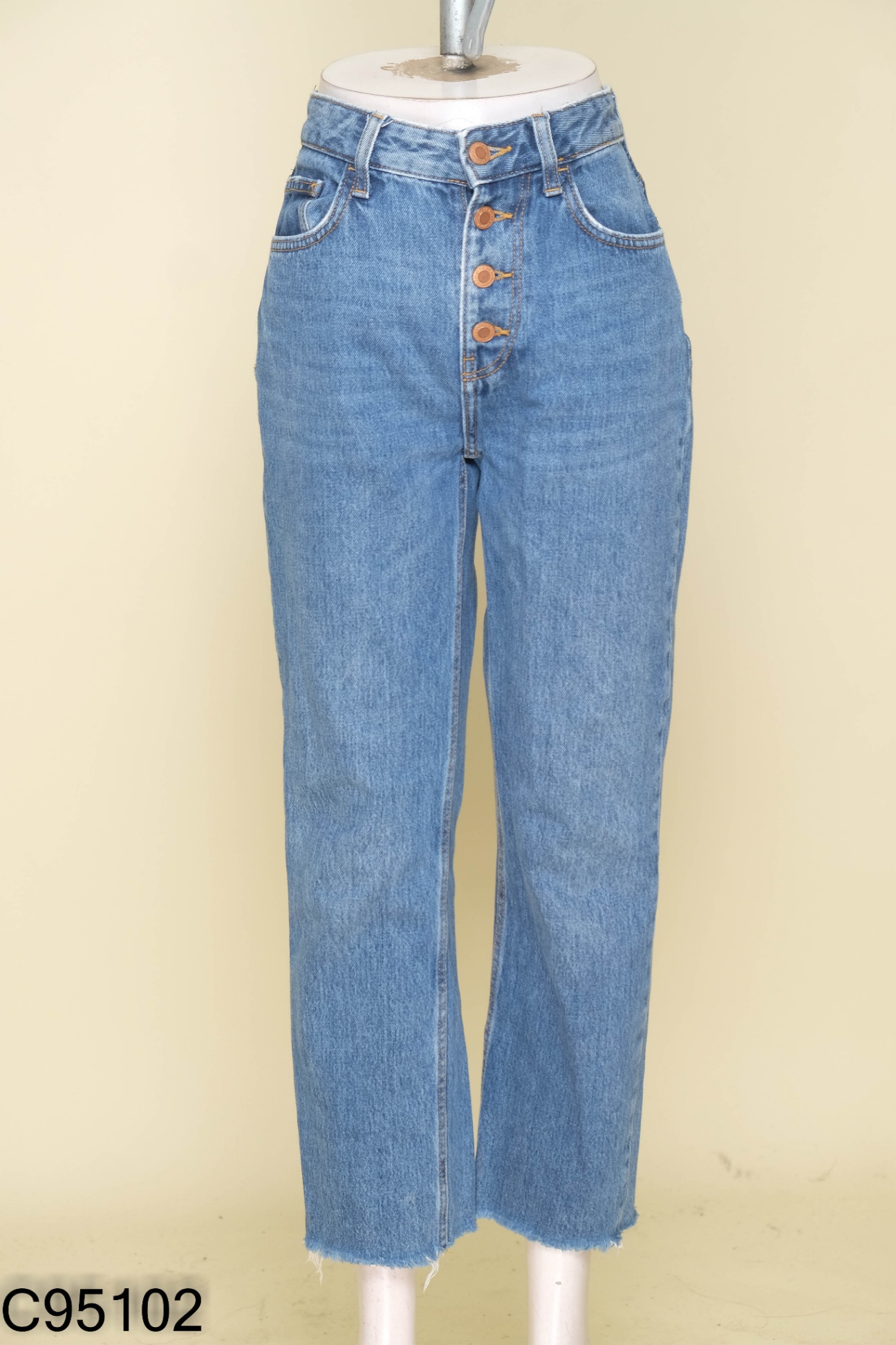 Quần jeans xanh 4 cúc