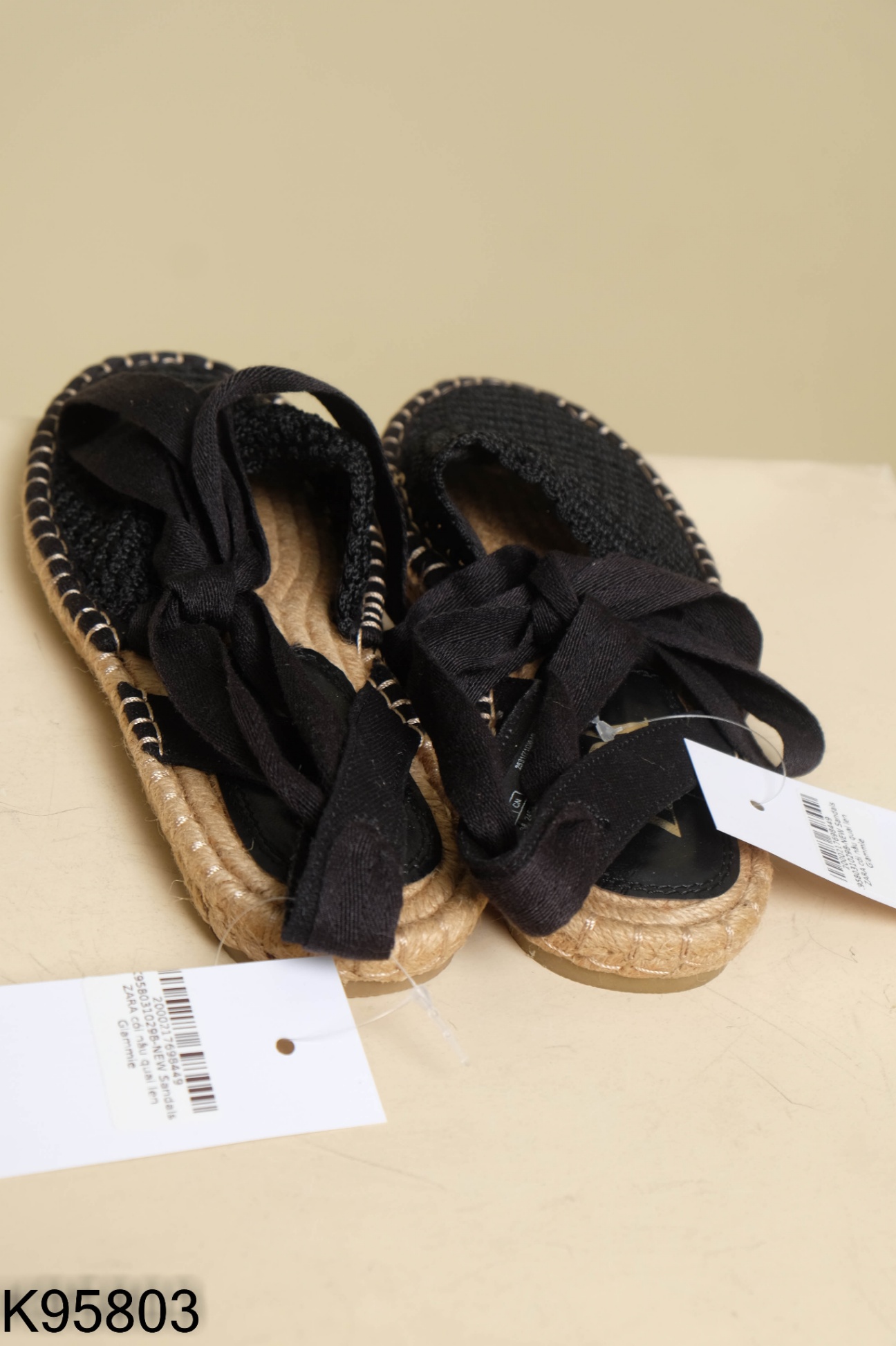 NEW Sandals ZARA cói nâu quai len đen