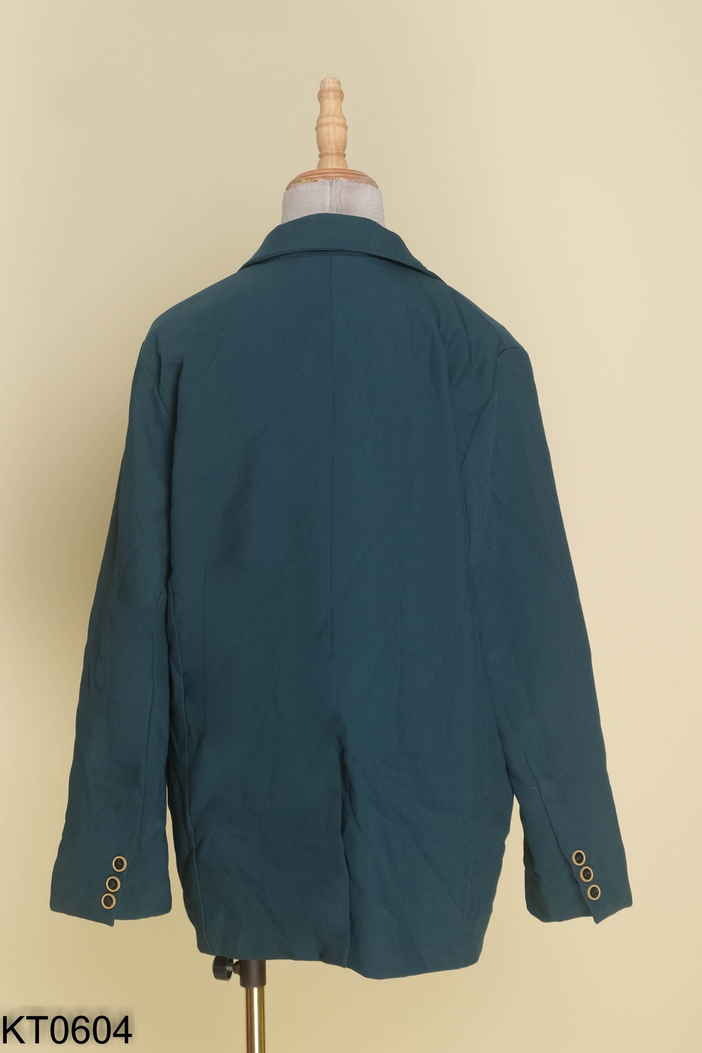 Áo blazer xanh 4 cúc