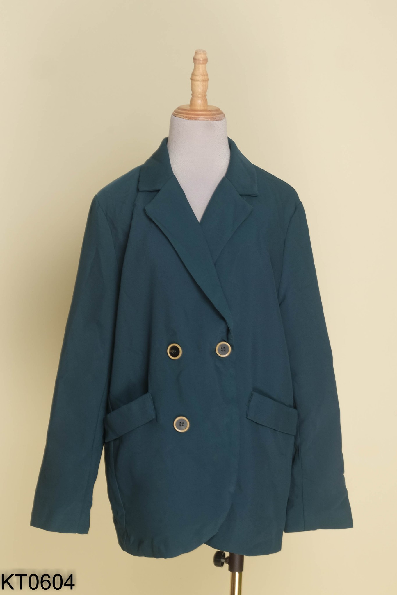 Áo blazer xanh 4 cúc