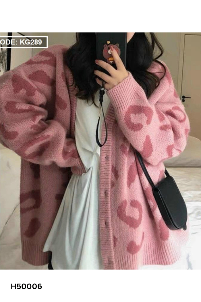 Áo cardigan hồng họa tiết