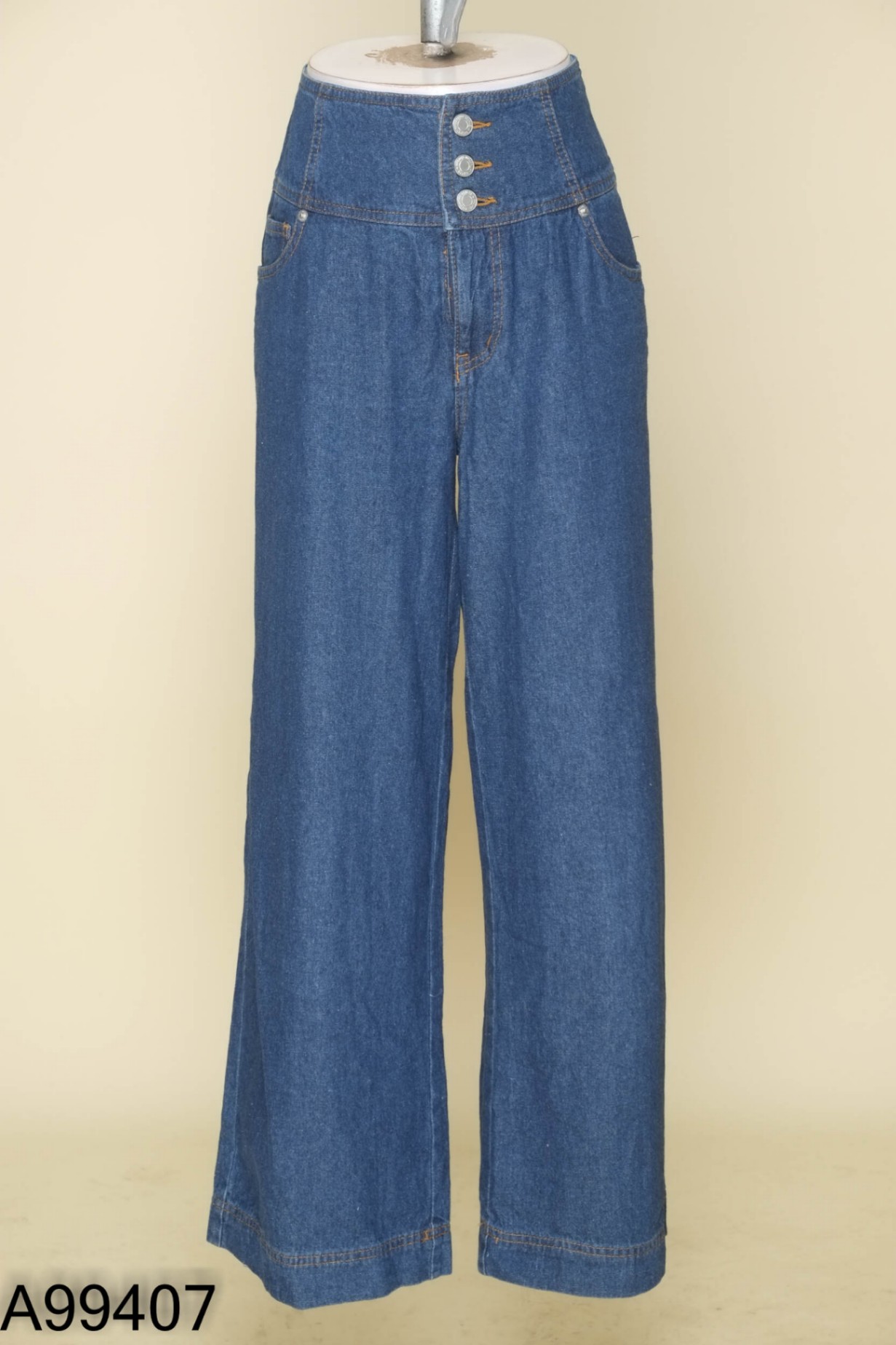 Quần jeans xanh cúc 3