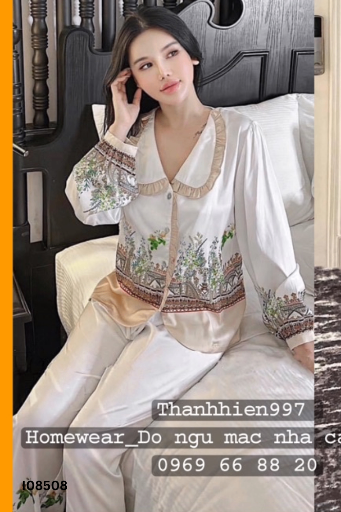 Set đồ ngủ trắng hoa tiết nâu