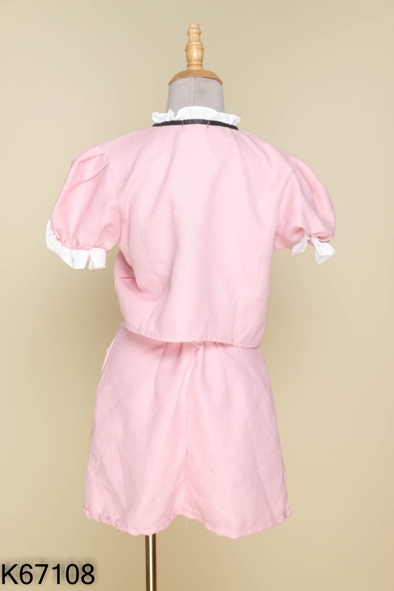 NEWTAG Set Áo hồng cúc ngọc nơ đen + chân váy