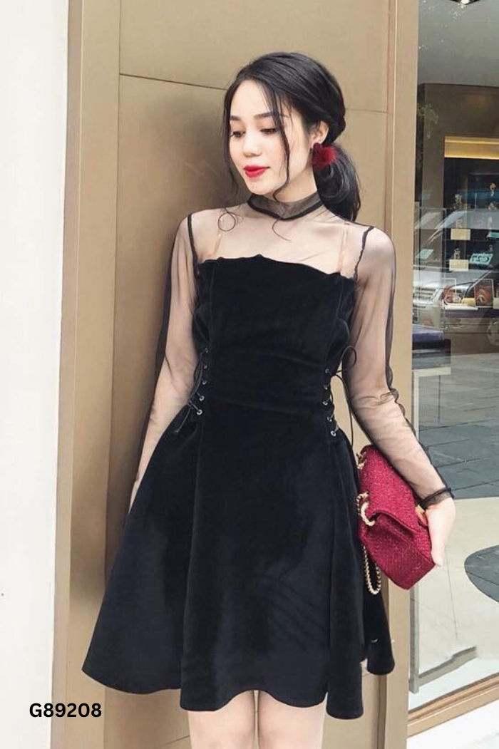 Váy nhỡ nhung đen phối lưới