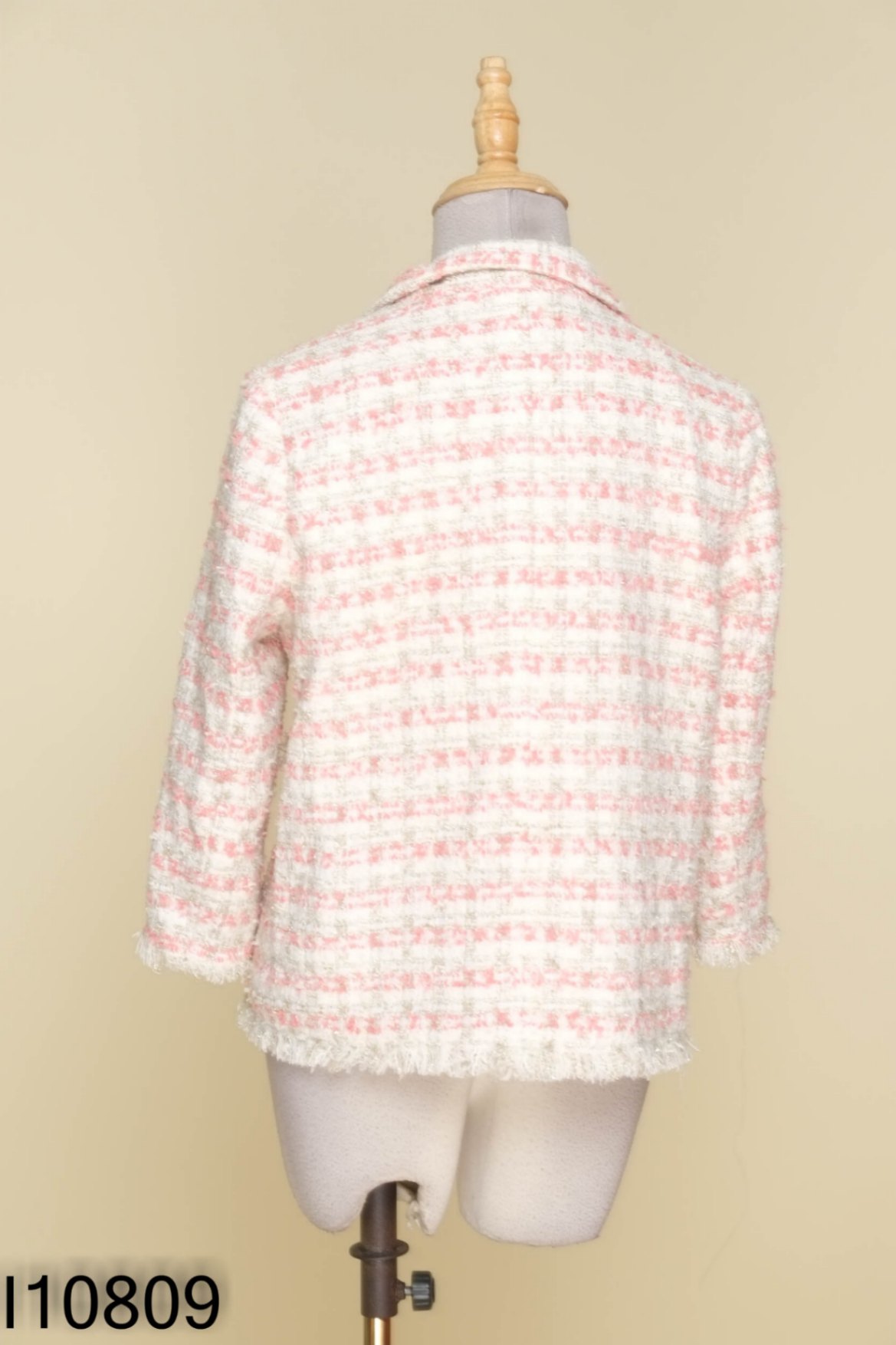 Áo khoác dạ tweed be phối hồng