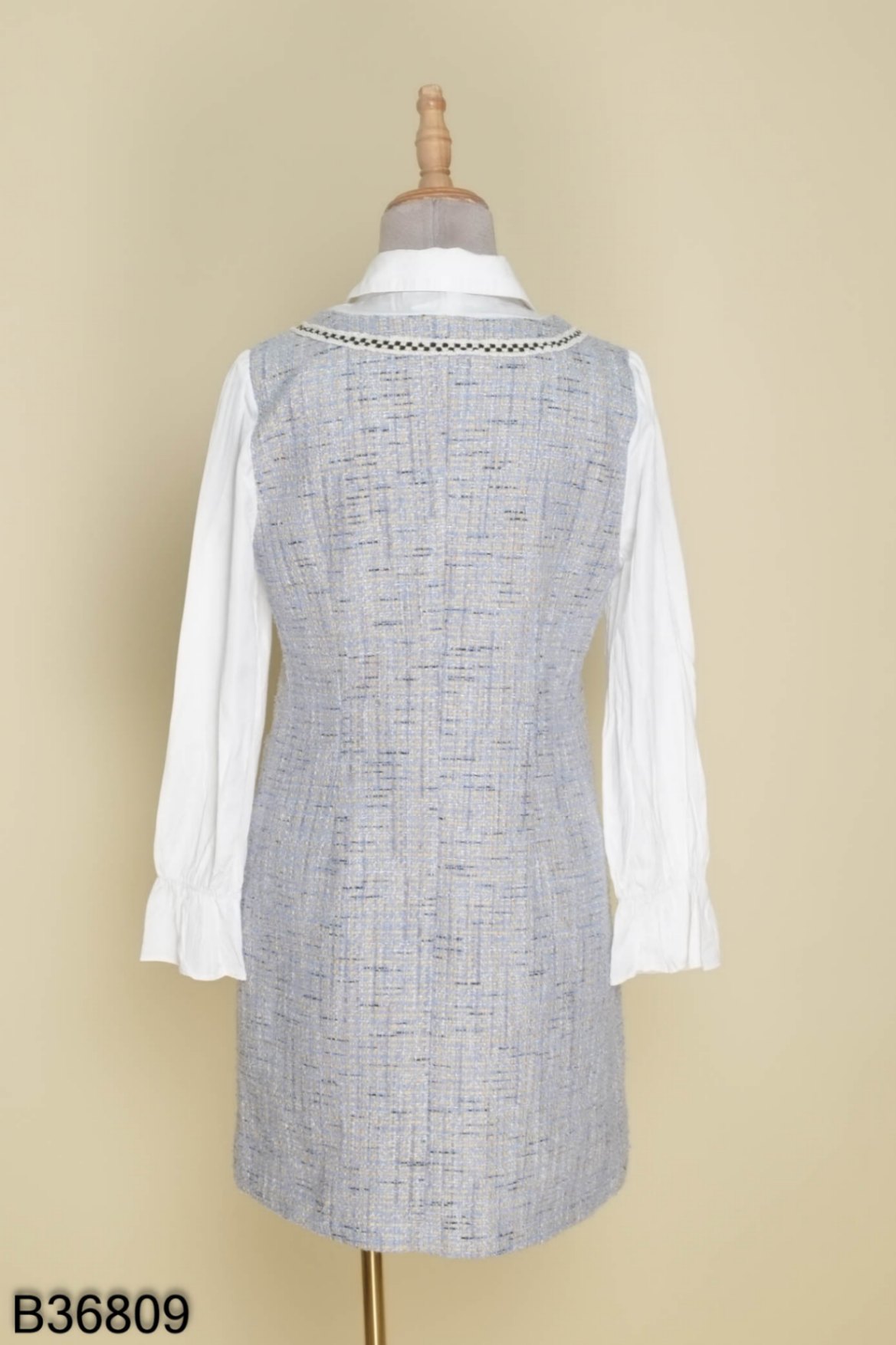 Váy dạ tweed xanh phối trắng