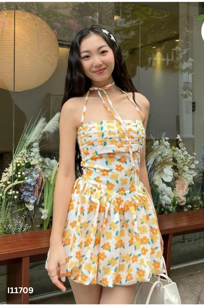 Váy REMOLACHA nền trắng hoa vàng