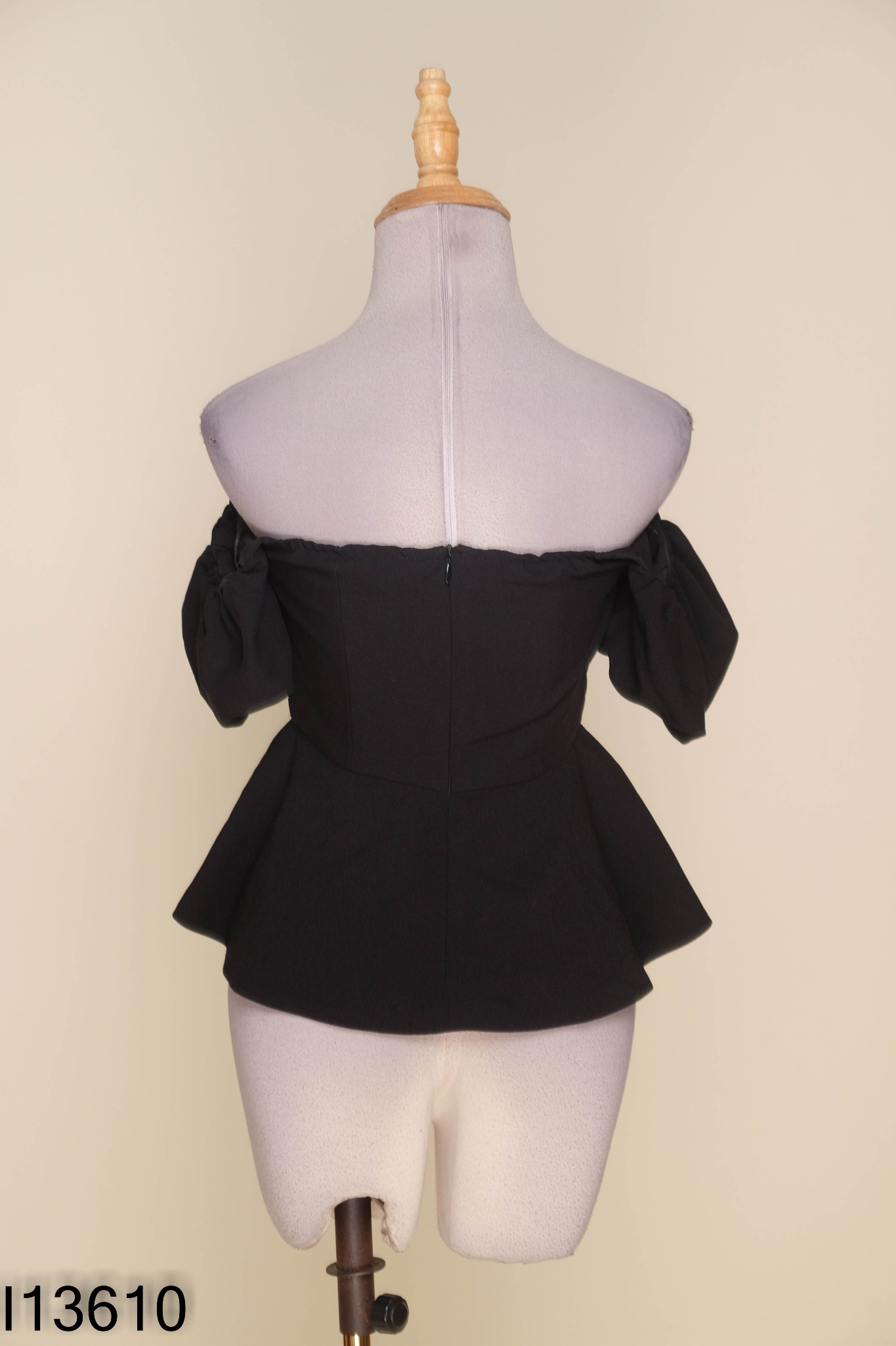 Áo 92 WEAR đen trơn