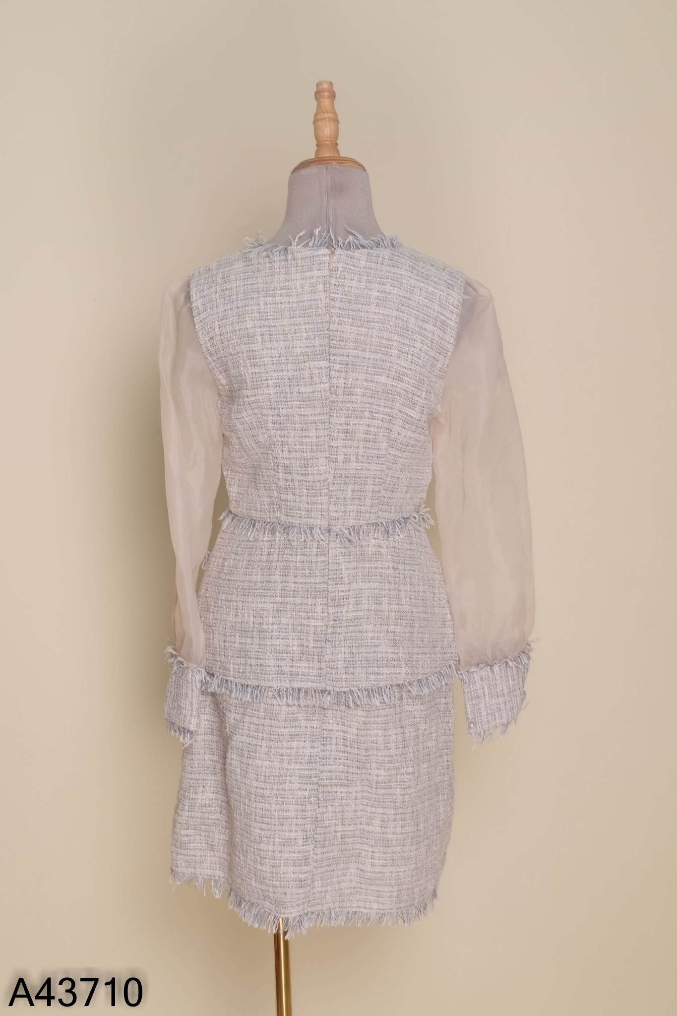 Váy KATE BY LINH NGUYEN dạ tweed xanh