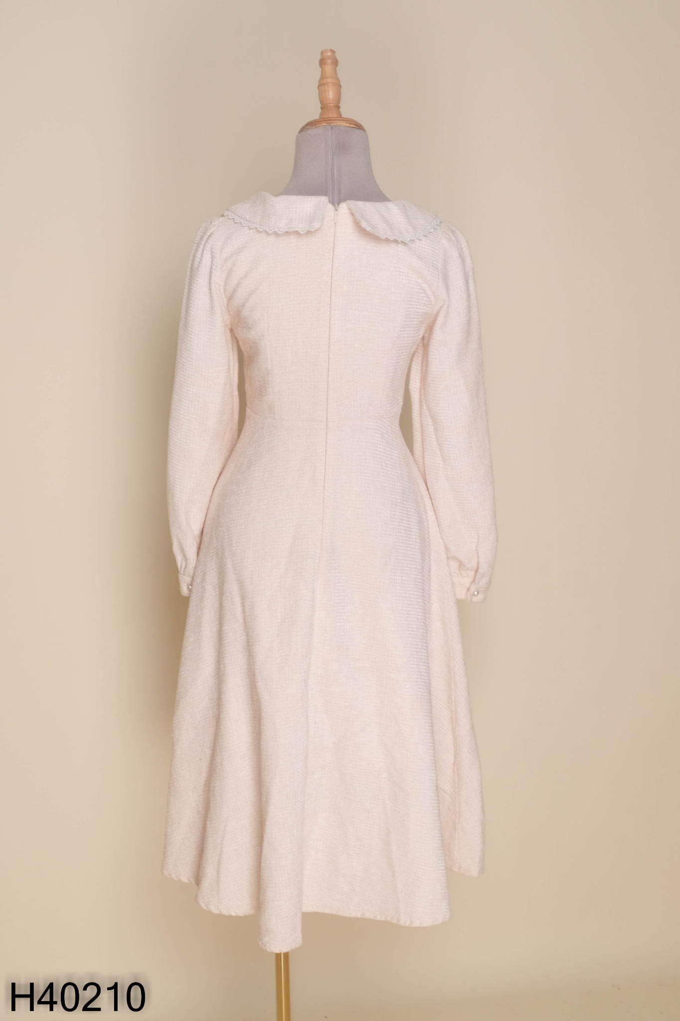 Váy dạ tweed be cúc ngọc
