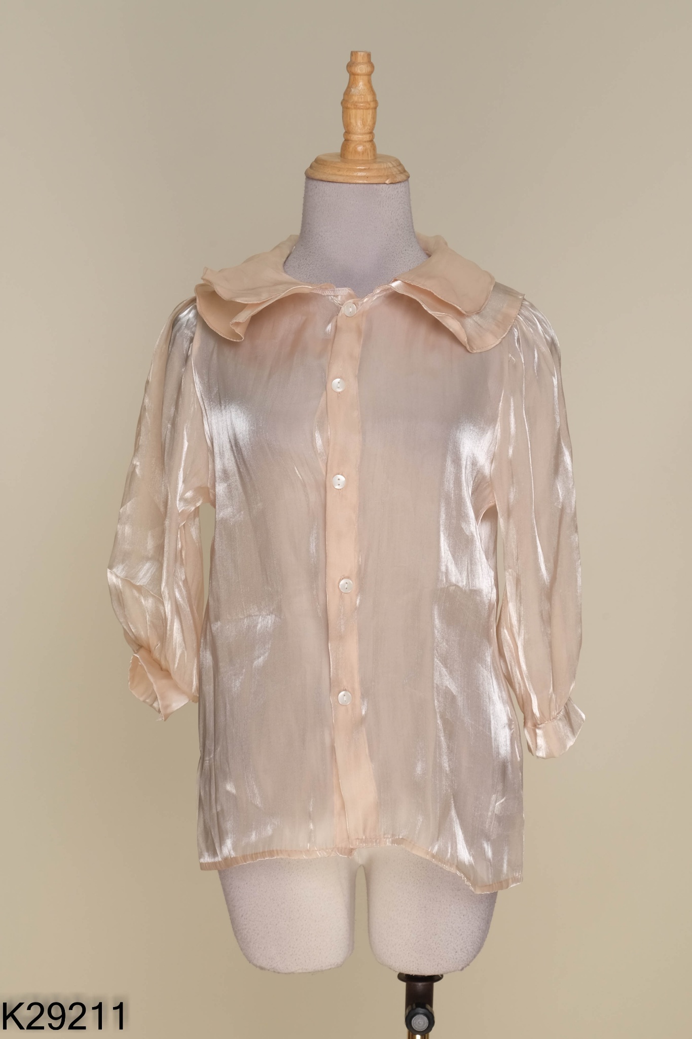Áo organza be cổ sen