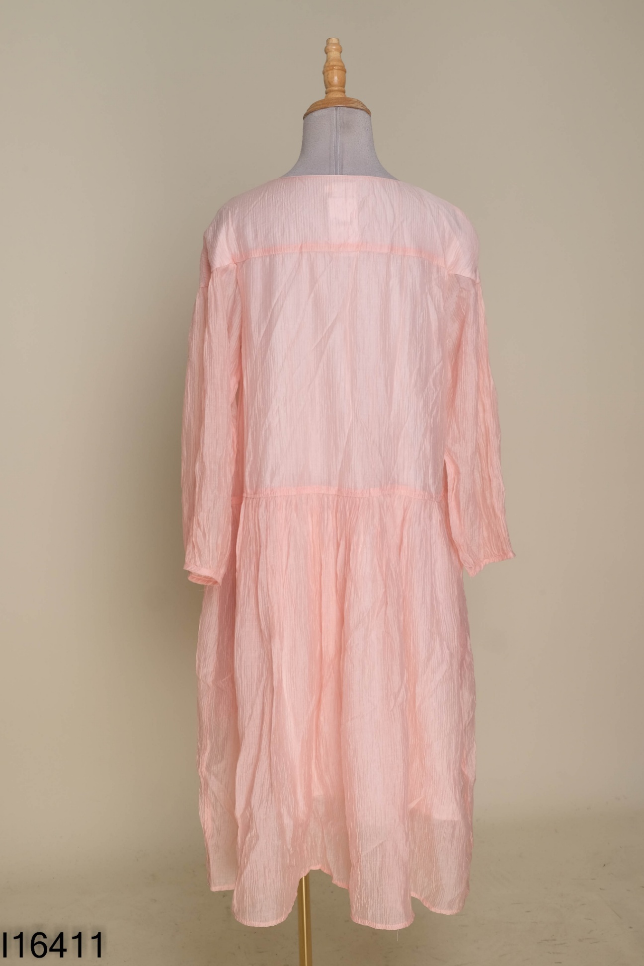 Váy babydoll tơ hồng