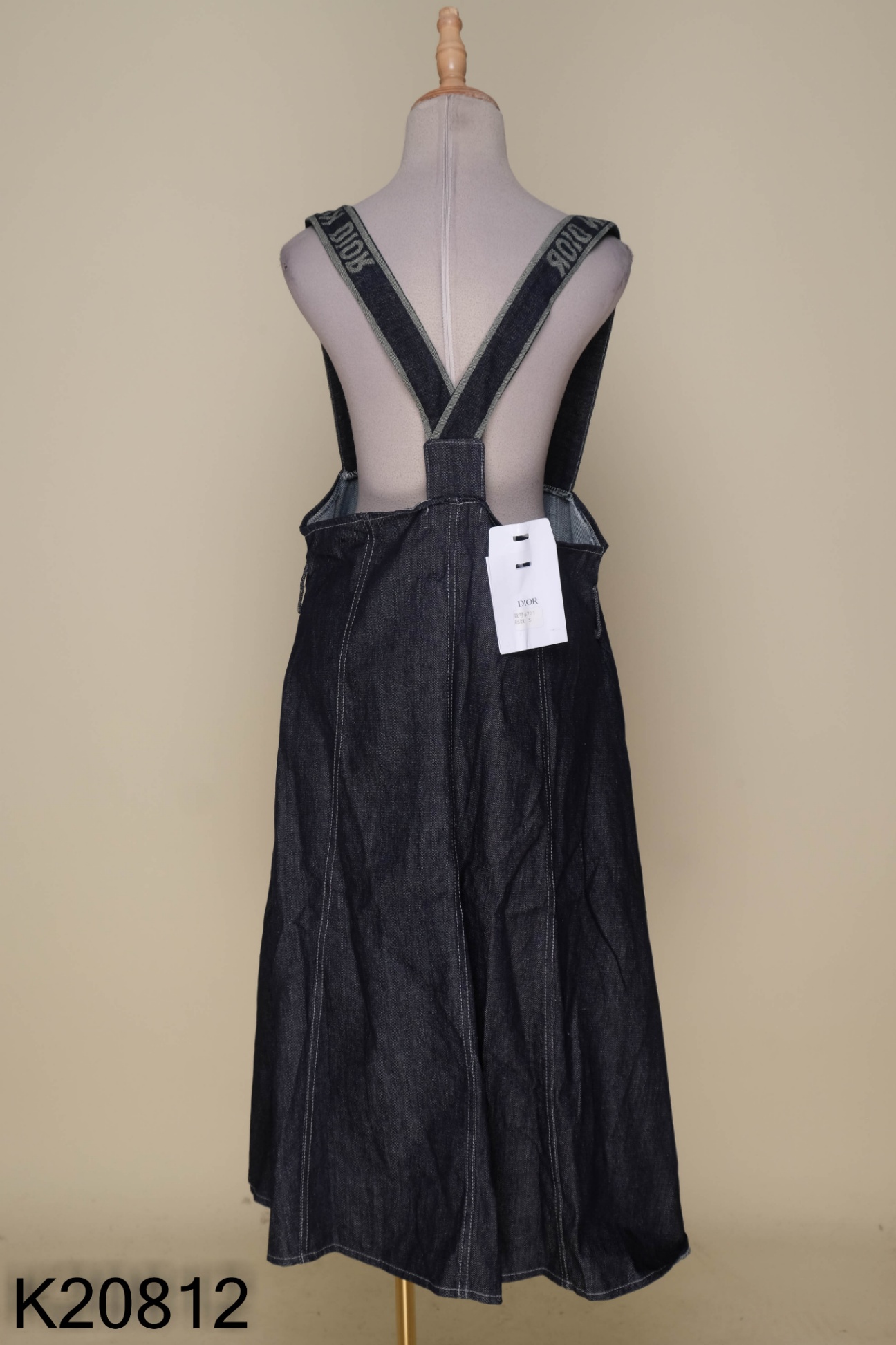 Yếm jeans xanh suông