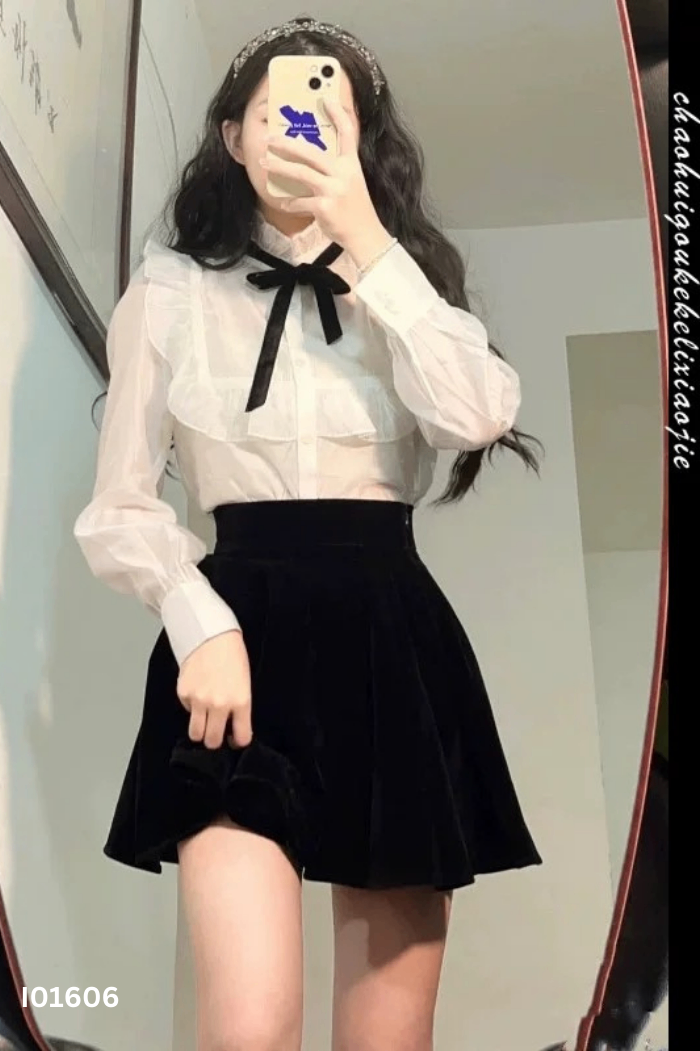 Áo trắng phối nơ đen