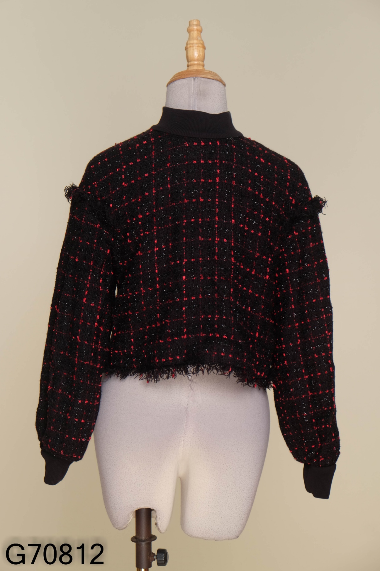 Áo dạ tweed đen phối đỏ