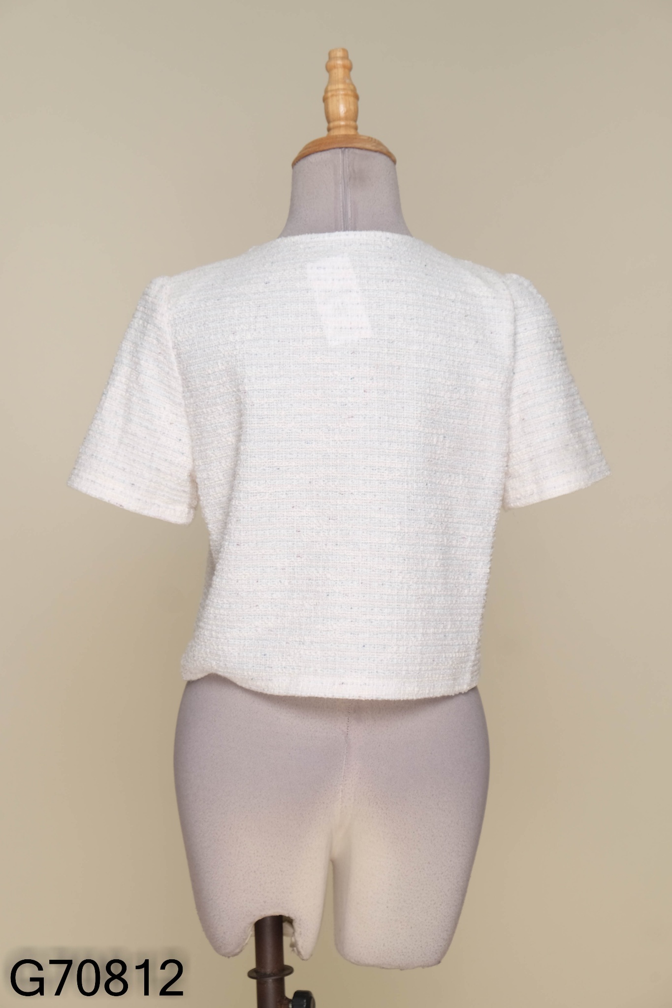Áo dạ tweed be trắng
