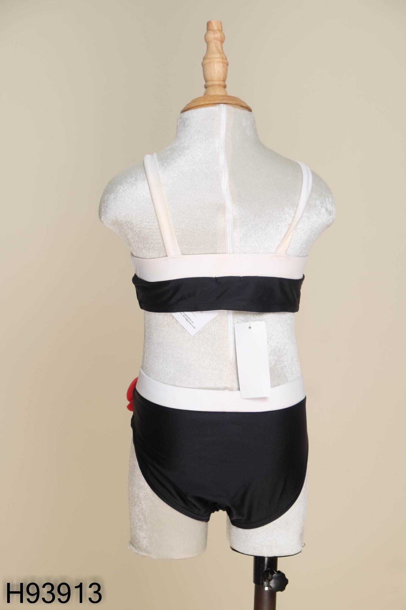 NEWTAG SET Bikini đen phối be đính hoa KIDS